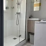 Chez Maika Et Etienne 아파트 *