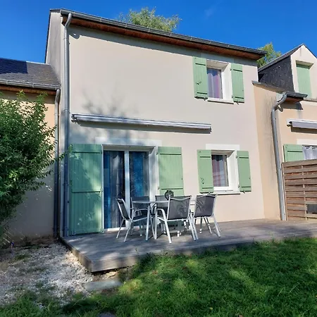 Chez Maika Et Etienne * Saint-Geniez-dʼOlt