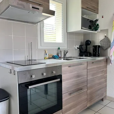 Appartement Chez Maïka Et Etienne Saint-Geniez-dʼOlt