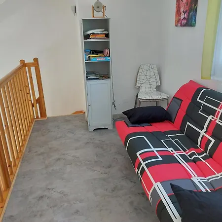 Chez Maïka Et Etienne *