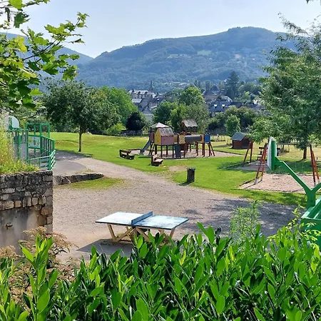 Chez Maika Et Etienne Apartamento Saint-Geniez-dʼOlt
