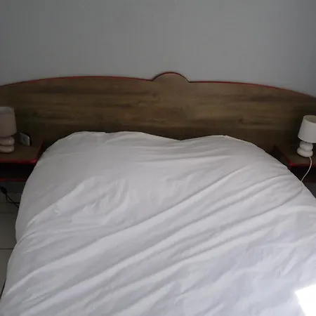 Apartamento Chez Maika Et Etienne *