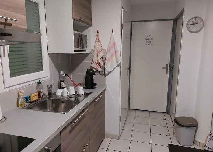 Chez Maika Et Etienne Lejlighed